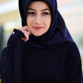 İPEKSİ DÜZ RENK KRİSTAL EŞARP LACİVERT