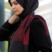 İPEK GÖRÜNÜMLÜ TAFTA ŞAL - SİYAH BORDO İPEK GÖRÜNÜMLÜ TAFTA ŞAL - SİYAH BORDO