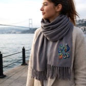 TAVUS KUŞ DESENLİ BASKILI PASHMİNA ŞAL - ÖZEL TASARIM PROMOSYON ŞAL