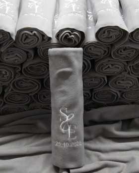 DÜĞÜN, NİŞAN VE ÖZEL GÜNLER İÇİN NAKIŞLI POLAR ŞAL