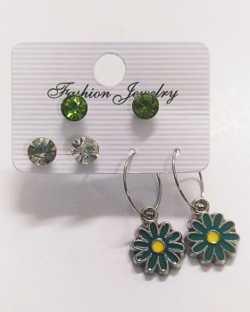 Yeşil Papatya Küpe 3 lü Set 